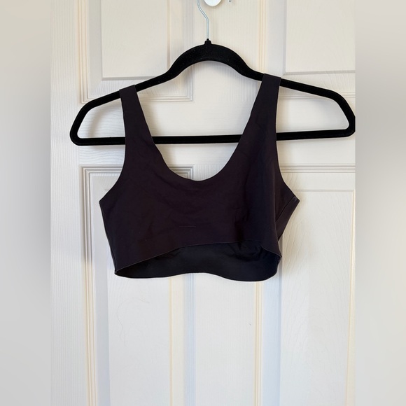 Small Knix Black Seamless Bra - Picture 3 of 3